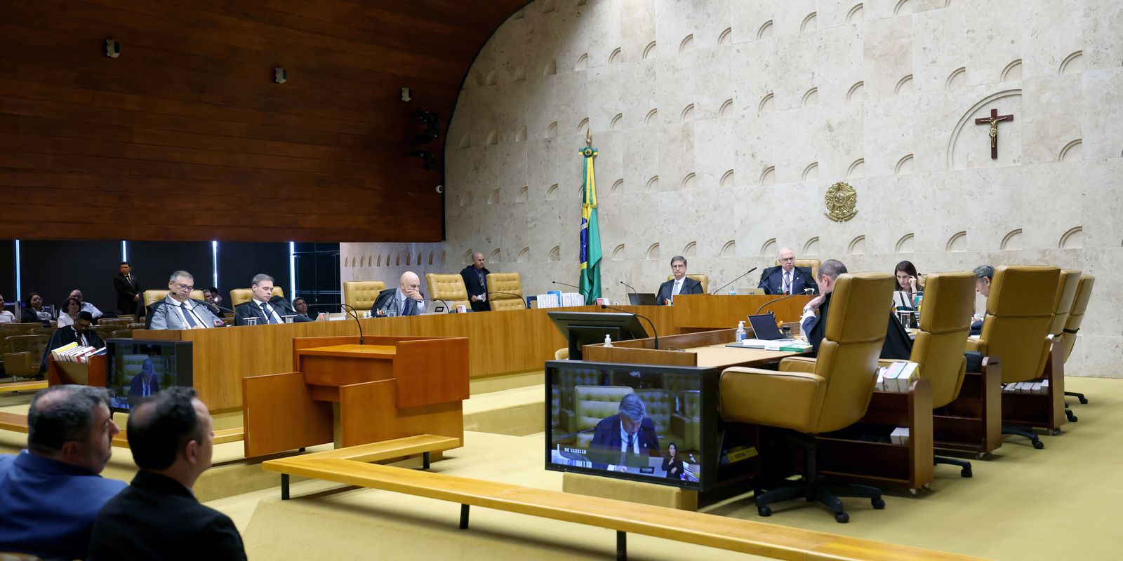 Plenário físico do STF vai julgar decisão que prorrogou CPMI do INSS